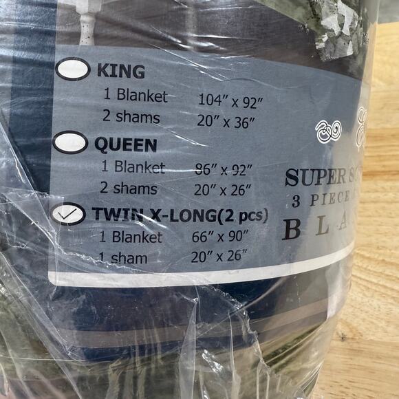 Chic Home Evie NWT Super Soft Green 2 Piece Reversible Twin XL Blanket & 1 Sham - Picture 4 of 6